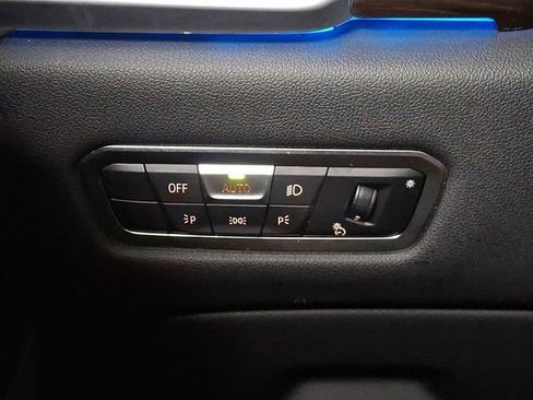 Used 2023 BMW X5 xDrive45e image 31