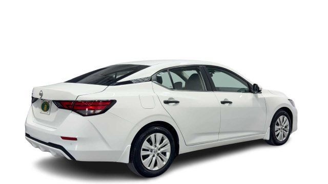 Used 2024 Nissan Sentra S FWD image 2