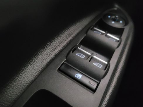 Used 2017 Ford Escape Titanium FWD image 27