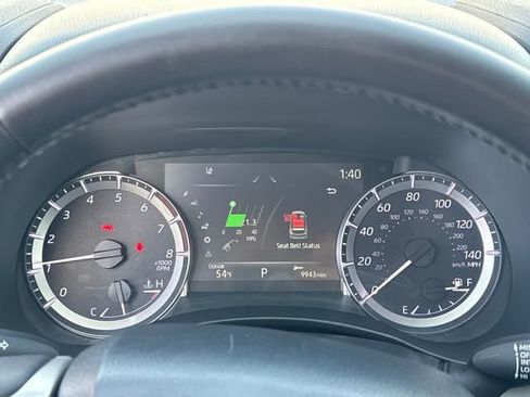 Used 2023 Toyota Highlander XLE image 16