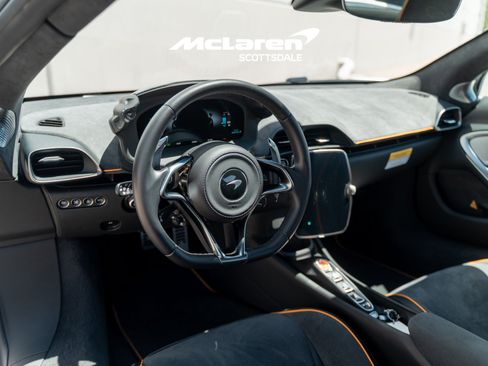 Used 2026 McLaren Artura RWD image 14