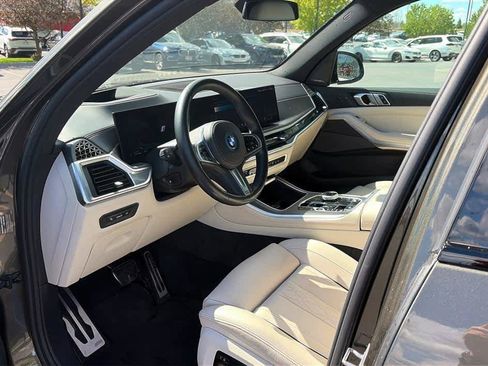 Used 2024 BMW X5 xDrive50e w/ Executive Package AWD/4WD image 12