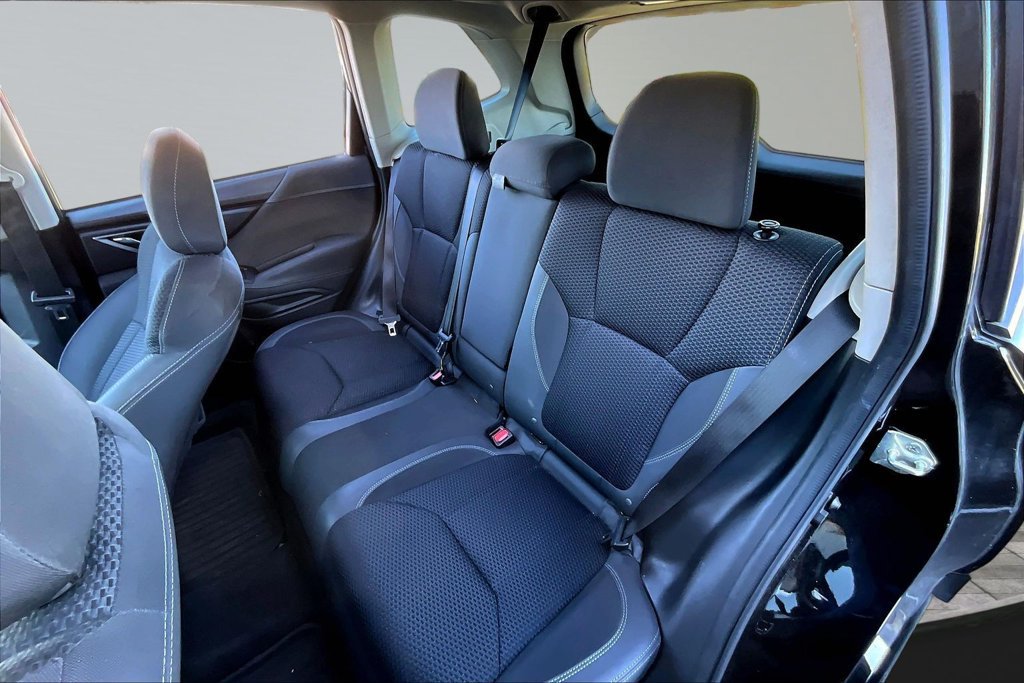 Used 2021 Subaru Forester Premium AWD/4WD image 22