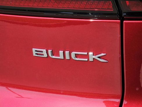 New 2026 Buick Enclave Preferred w/ Power Package image 5