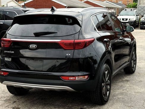 Used 2019 Kia Sportage EX w/ EX Sport Appearance Package AWD/4WD image 4