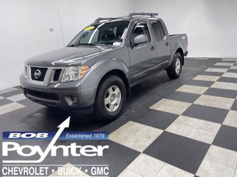 Used 2021 Nissan Frontier PRO-4X w/ Pro-4x Utility Package AWD/4WD image 1