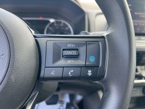 Used 2021 Nissan Rogue SV AWD/4WD image 15