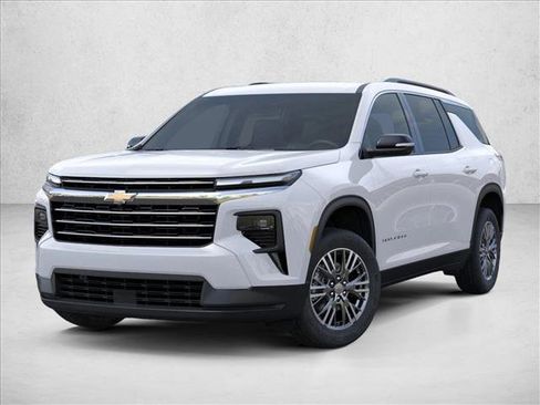 New 2026 Chevrolet Traverse LT image 6