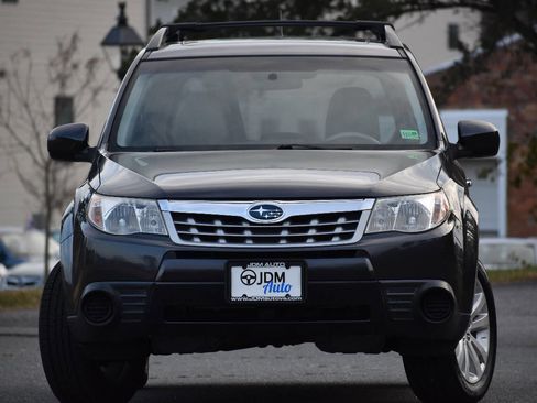 Used 2012 Subaru Forester 2.5X Premium w/ All-Weather Pkg image 3
