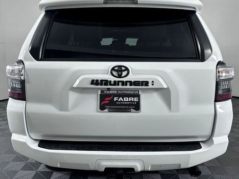 Used 2021 Toyota 4Runner SR5 Premium w/ Moonroof Package image 7