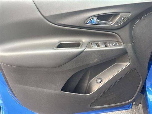 Certified 2024 Chevrolet Equinox LT w/ LPO, Floor Liner Package FWD image 21