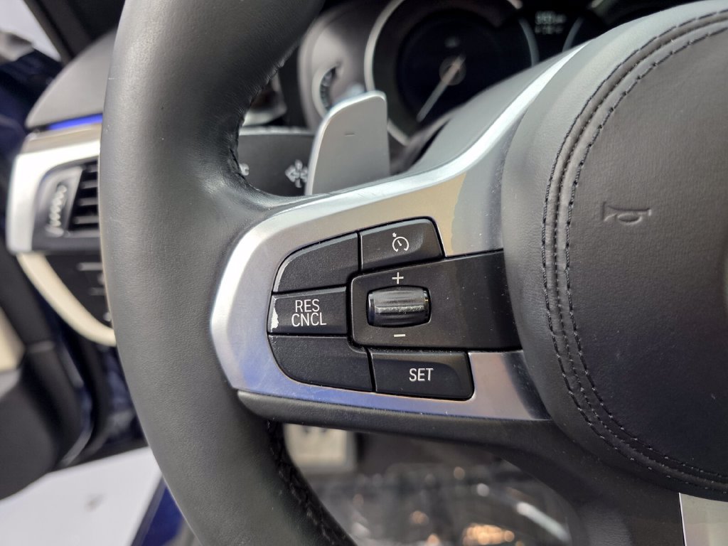 Used 2019 BMW 540i w/ M Sport Package RWD image 18