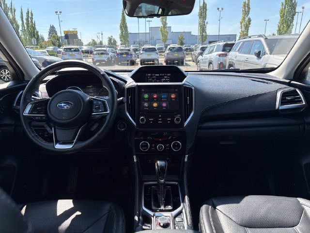 Used 2023 Subaru Forester Touring AWD/4WD image 11