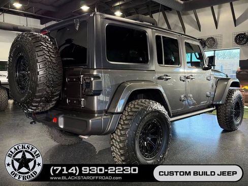 Used 2024 Jeep Wrangler Unlimited AWD/4WD image 10