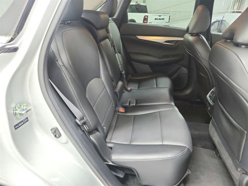 Used 2021 INFINITI QX50 Luxe image 39