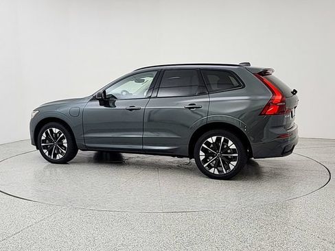 New 2026 Volvo XC60 T8 Plus w/ Protection Package Premier AWD/4WD image 7