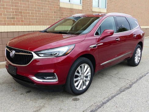 Used 2021 Buick Enclave Premium w/ Surround and Sites Package FWD image 6