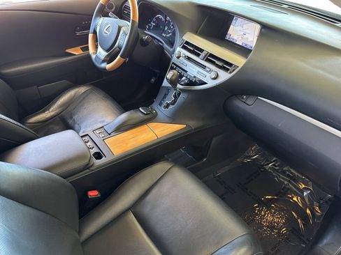 Used 2015 Lexus RX 450h AWD image 35