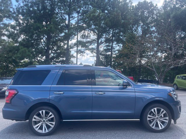 Used 2020 Ford Expedition Limited w/ Equipment Group 302A AWD/4WD image 4
