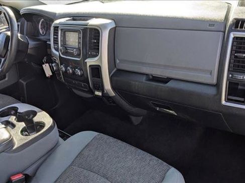 Used 2014 RAM 1500 Classic SLT image 27