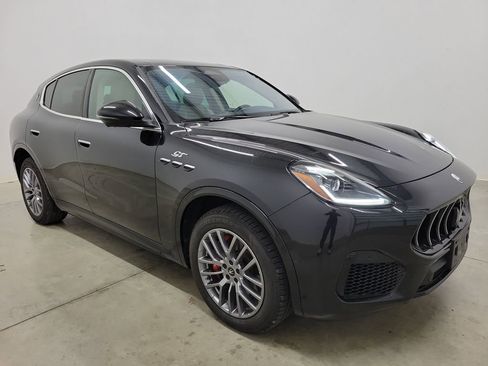 Used 2023 Maserati Grecale GT image 4
