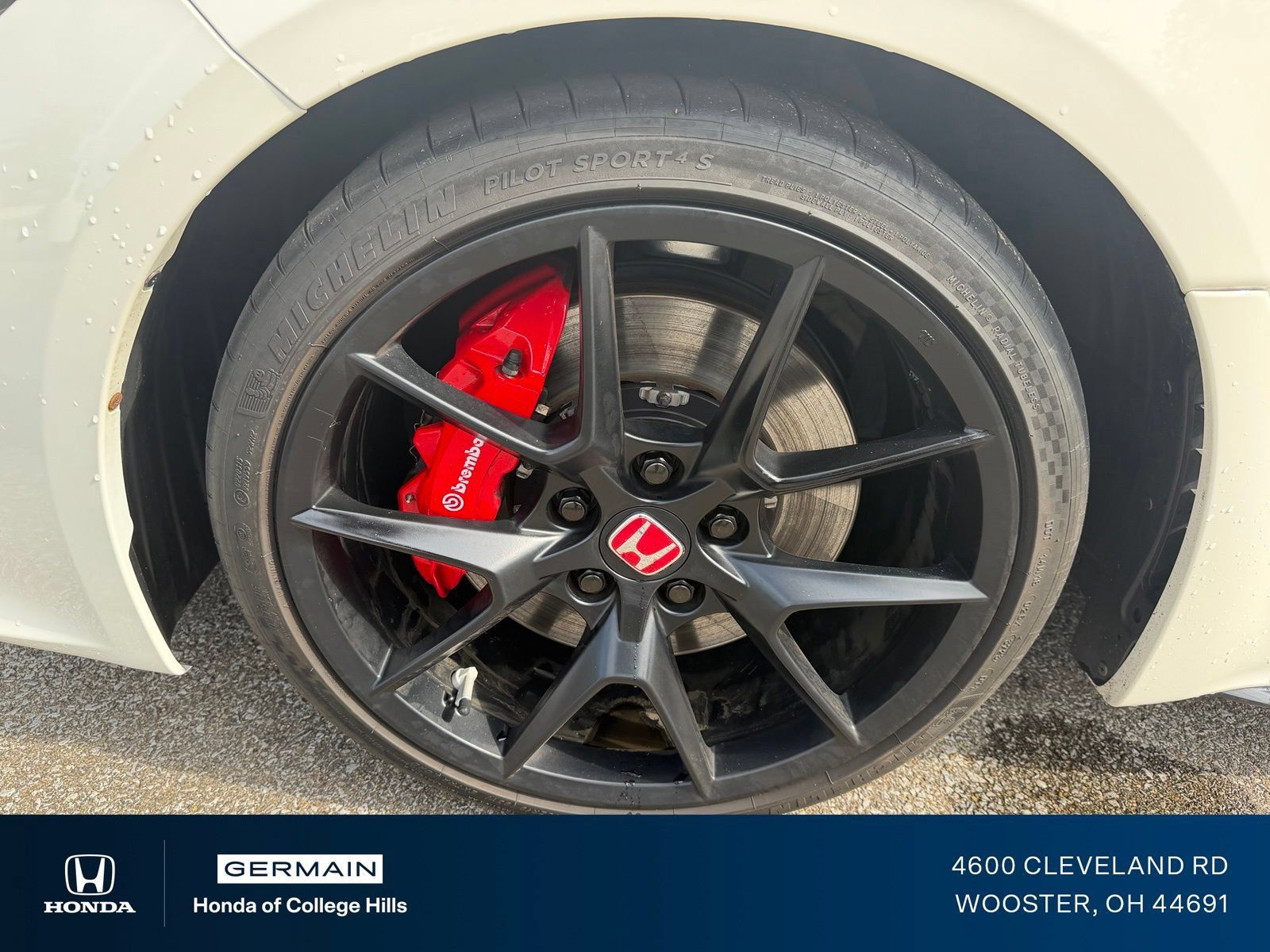 Used 2024 Honda Civic Type R image 12