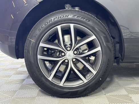 Certified 2026 Land Rover Range Rover Evoque S image 37