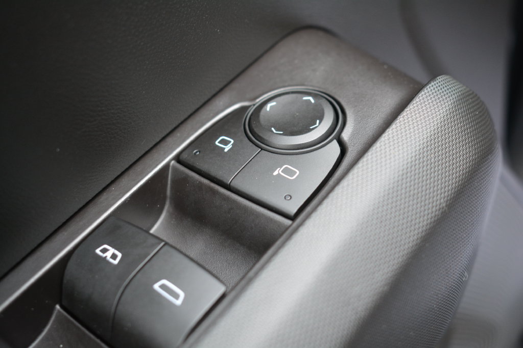 Used 2023 Chevrolet Colorado Trail Boss AWD/4WD image 8