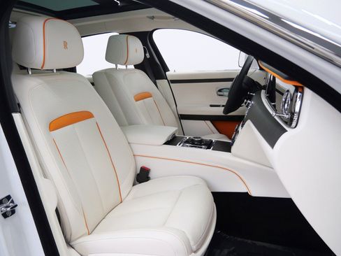 Used 2022 Rolls-Royce Ghost w/ Ghost Package AWD/4WD image 24
