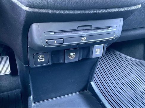 Used 2023 Honda Odyssey Touring image 35