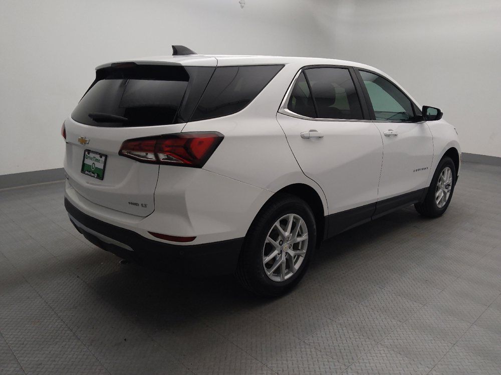 Used 2023 Chevrolet Equinox LT w/ Driver Convenience Package AWD/4WD image 10