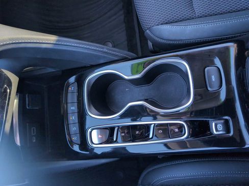 Used 2023 Buick Envision Preferred w/ Sport Touring Package image 23