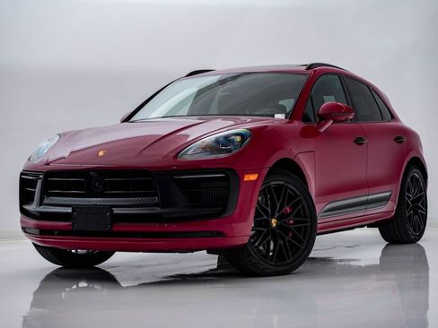 Certified 2026 Porsche Macan GTS AWD/4WD image 1