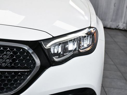 Used 2025 Mercedes-Benz E 450 4MATIC Sedan image 74