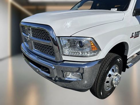 Used 2018 RAM 3500 Laramie AWD/4WD image 10