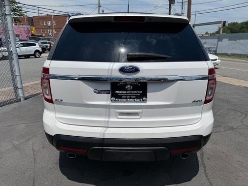 Used 2014 Ford Explorer XLT w/ Equipment Group 202A AWD/4WD image 5