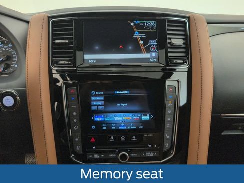 Used 2021 INFINITI QX80 Sensory w/ Cargo Package AWD/4WD image 27