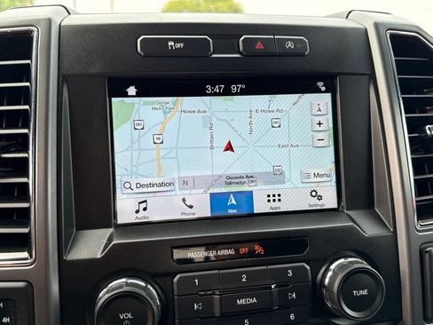 Used 2018 Ford F150 XLT w/ Equipment Group 302A Luxury AWD/4WD image 8