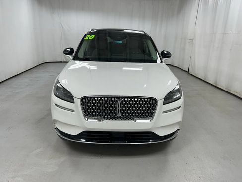Used 2020 Lincoln Corsair Reserve AWD/4WD image 3