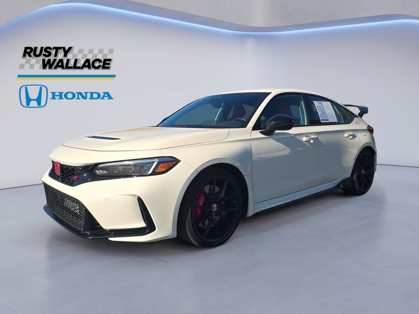 Used 2026 Honda Civic Type R image 1