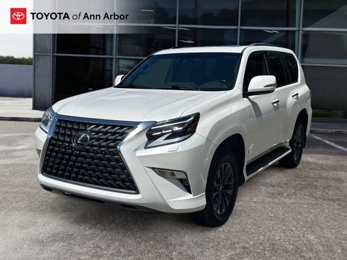 Used 2021 Lexus GX 460 Premium w/ Premium Package AWD/4WD image 2