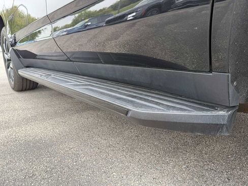 Used 2022 Chevrolet Tahoe RST image 14