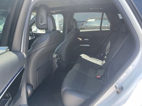 Certified 2026 Mercedes-Benz GLC 300 image 6