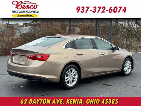 Used 2018 Chevrolet Malibu LT image 4