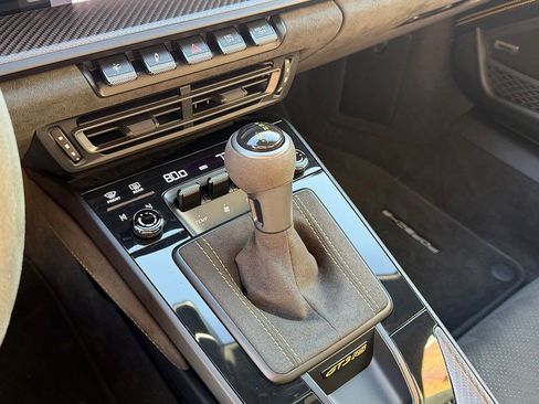 Certified 2025 Porsche 911 GT3 RS image 16