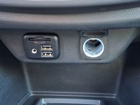 Used 2022 Chevrolet Traverse RS image 28