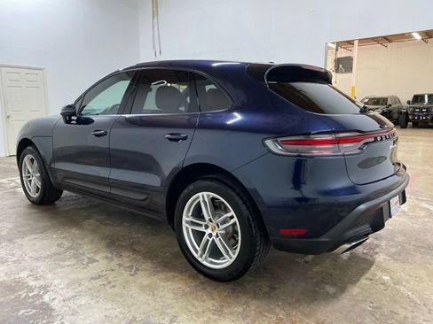 Used 2023 Porsche Macan Turbo AWD/4WD image 3