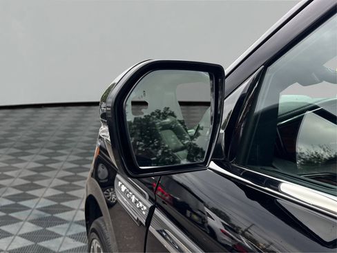 Used 2024 Lincoln Navigator L 4WD image 25