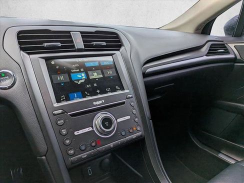 Used 2017 Ford Fusion Energi Titanium image 13