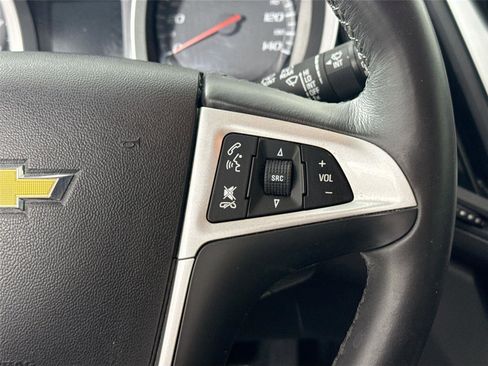 Used 2015 Chevrolet Equinox LT w/ Driver Convenience Package image 16